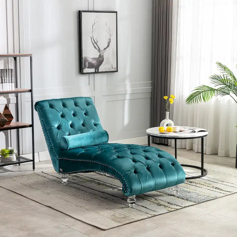Chaise longue capitonnée en velours, fauteuil inclinable ergonomique en forme de S avec oreiller, clous décoratifs et pieds en acrylique pour utilisation intérieure