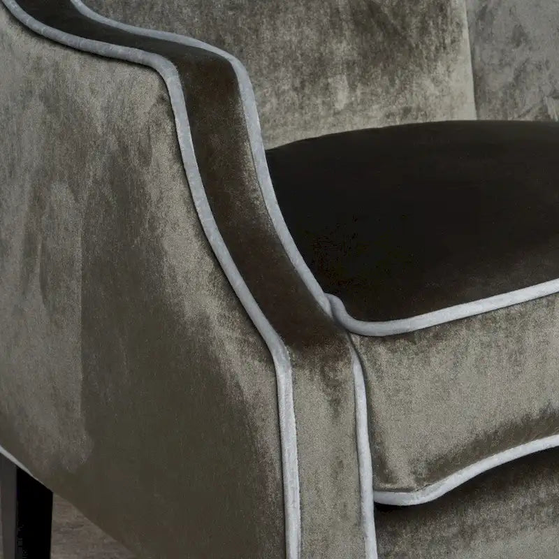 Fauteuil club traditionnel en velours bicolore