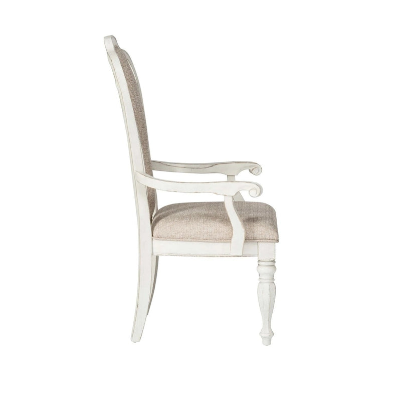 Chaises de salle à manger avec accoudoirs rembourrés à dossier ajouré Magnolia Manor, blanc antique, écorce vieillie (lot de 2)